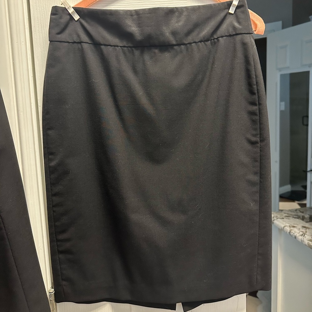Banana Republic Black Size 2 Stretch Pencil Skirt
